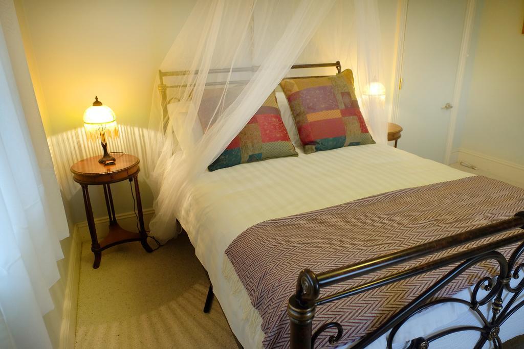 Stoke House Bed and Breakfast Carcoar Esterno foto
