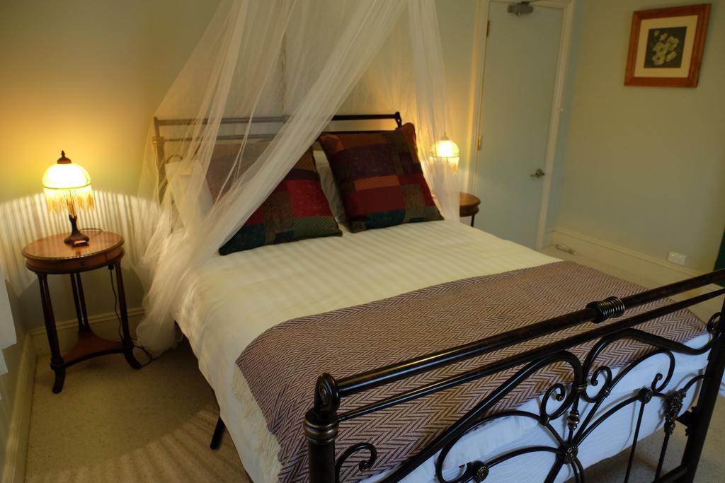 Stoke House Bed and Breakfast Carcoar Esterno foto